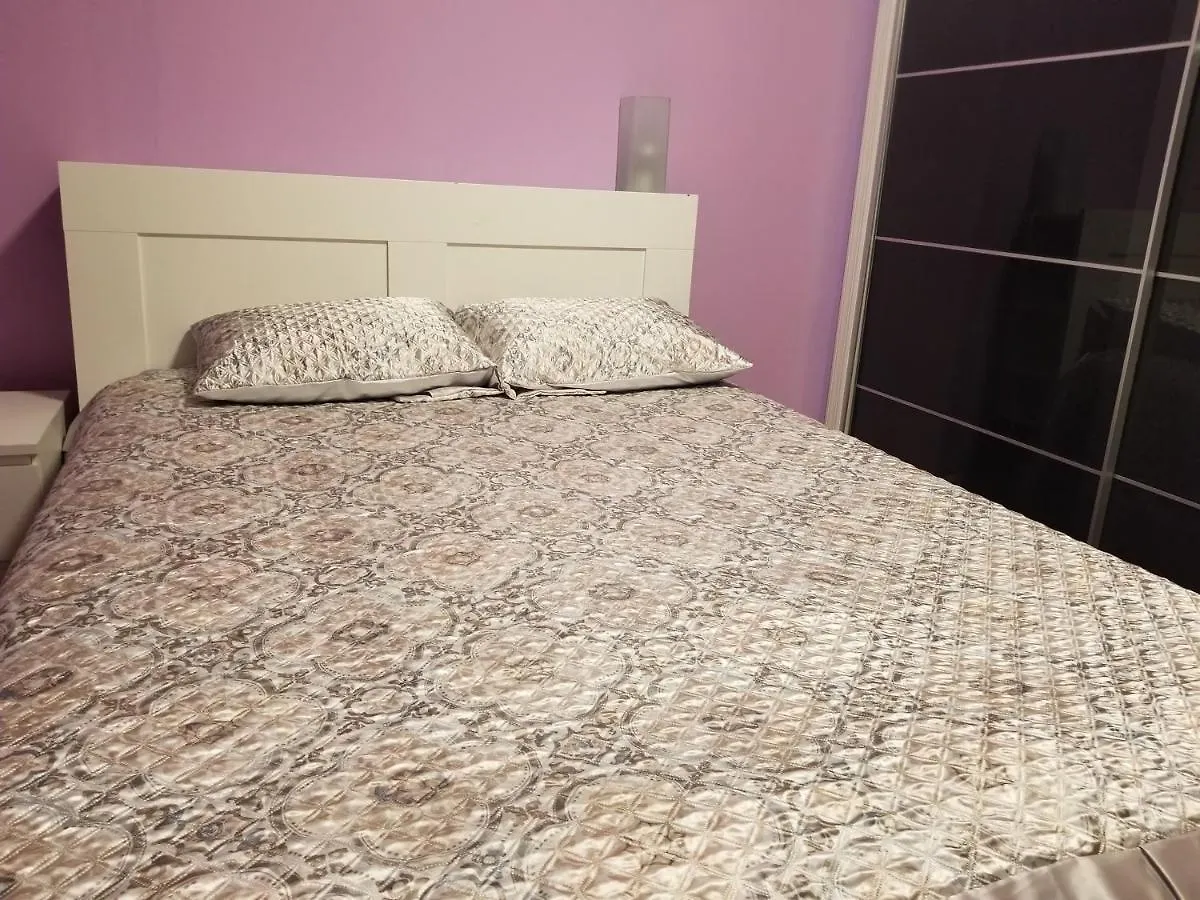 Maspeth House New York Apartment 0*,  United States