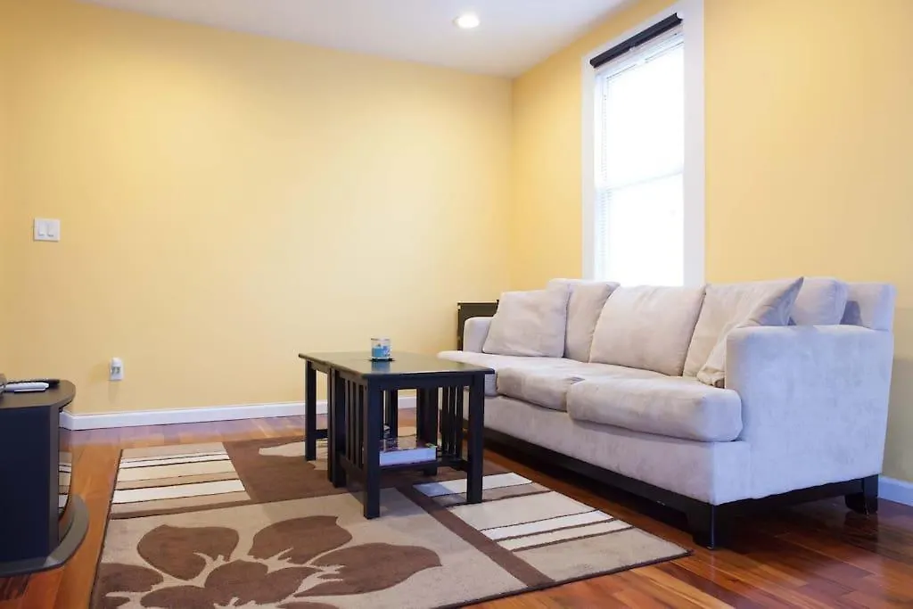 Maspeth House New York Apartment Homestay